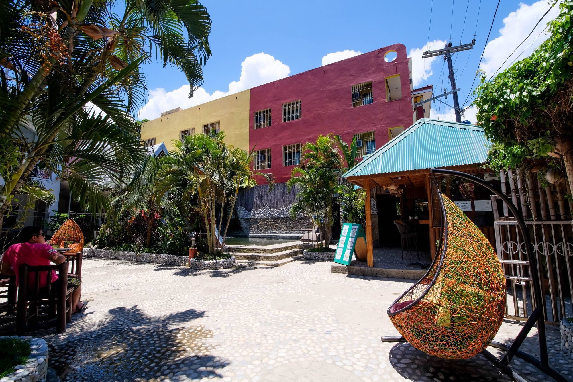 Zen Rooms White Beach Puerto Galera Exterior photo